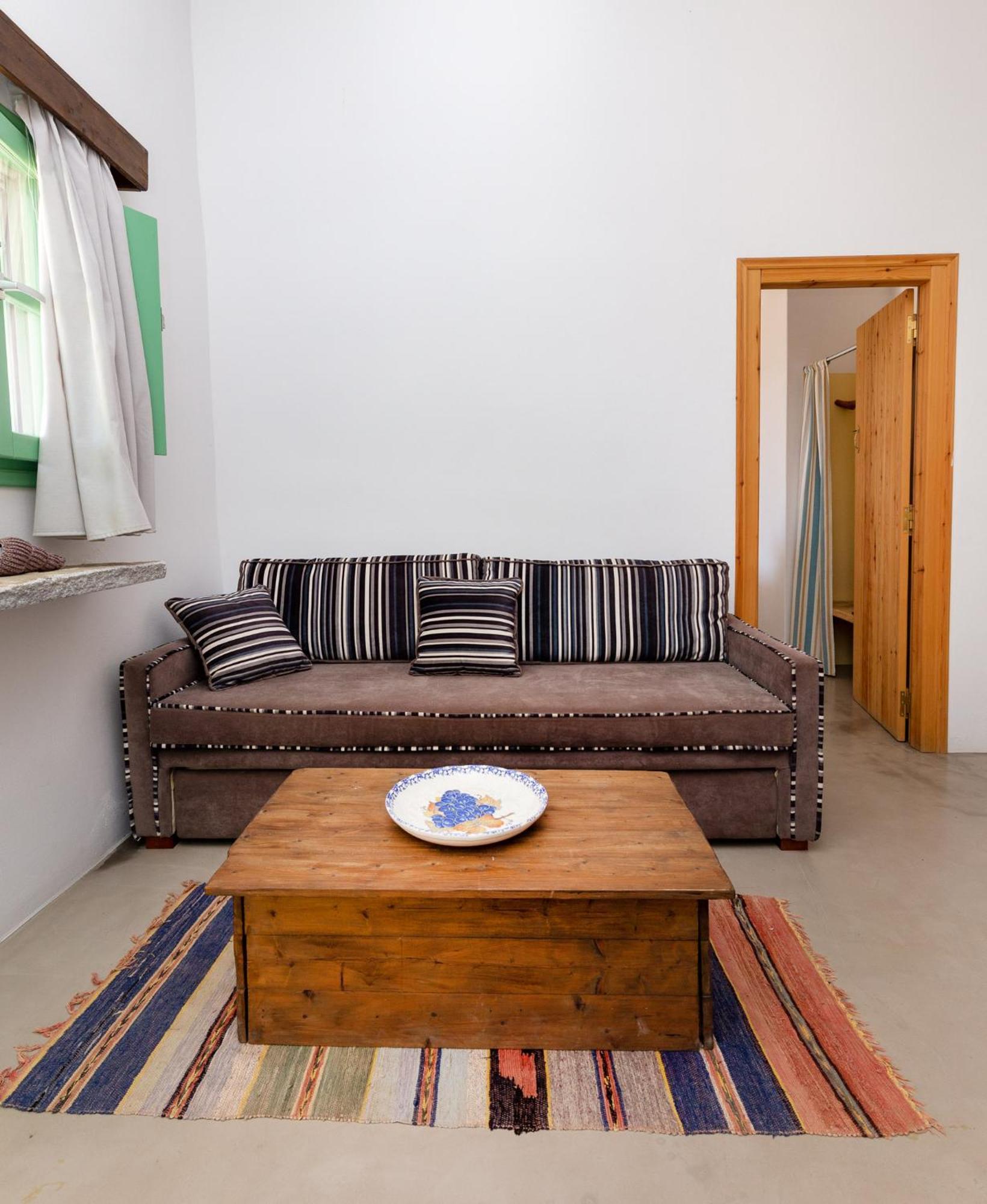 Ailouros Scenic Guest Houses Schoinoussa Dış mekan fotoğraf